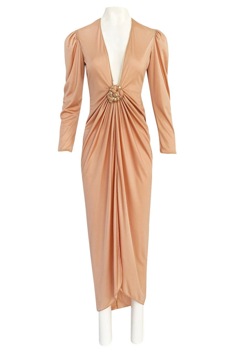 1981 Bill Tice Peach Nylon Jersey Long Sleeve Deep Plunge Dress w Gold Lame Flower & Trim