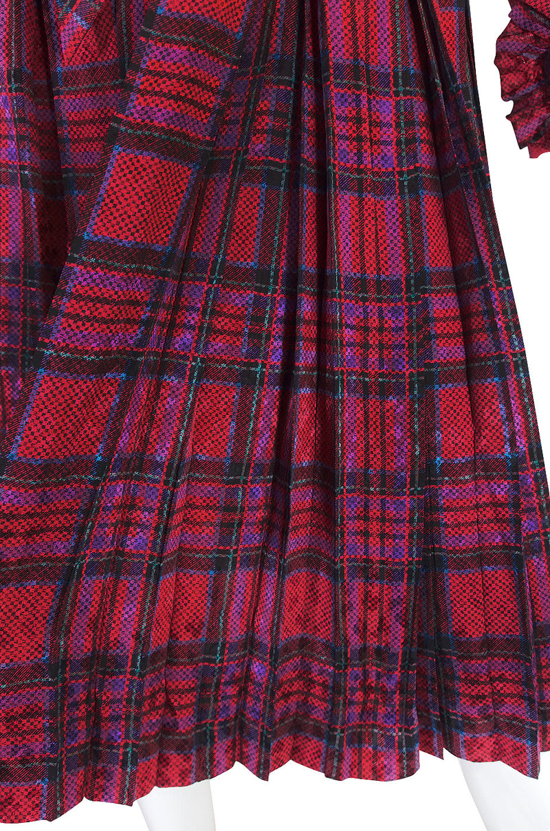 1979 Haute Couture Yves Saint Laurent Silk Dress