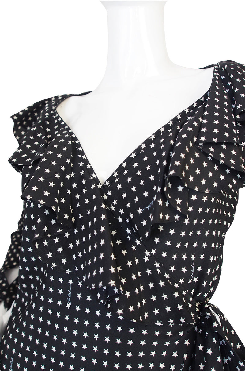 Recent Pretty Tuleh Silk Star Print Wrap Dress