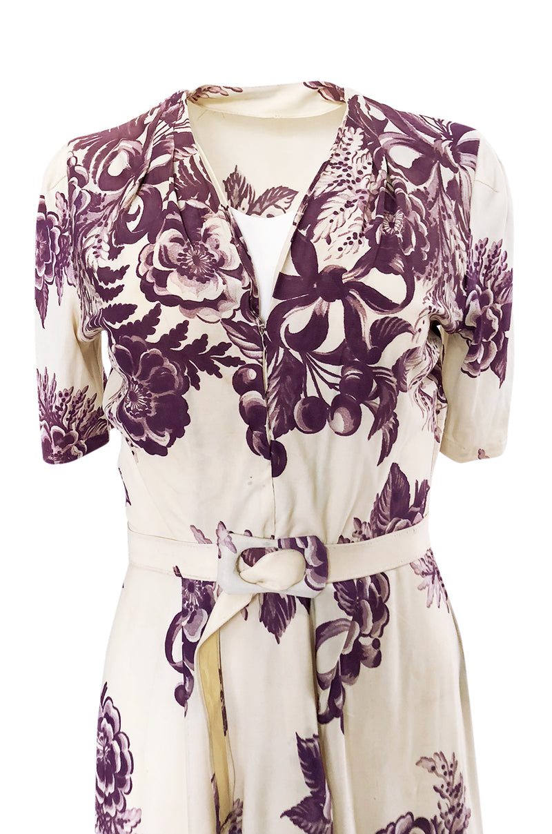 1940s Unlabeled Purple Floral Print Stretch Rayon Jersey Ivory Dress