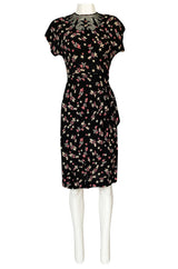 1940s Unlabeled Prettiest Dove & Star Novelty Print Silky Rayon Dress