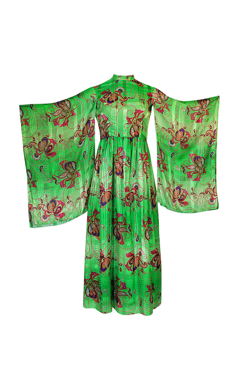 1970s Mollie Parnis Kimono Sleeve Printed Green Silk Dress