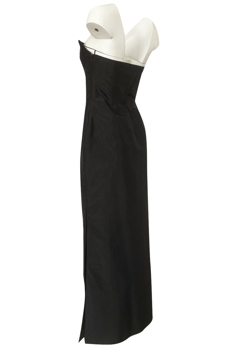 Minimalist 1990s Richard Tyler Couture Strapless Black Silk Dress