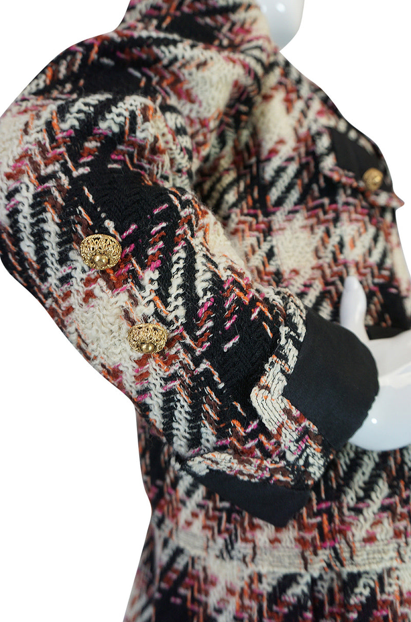 1960s Unlabelled Chanel Haute Couture Boucle Suit