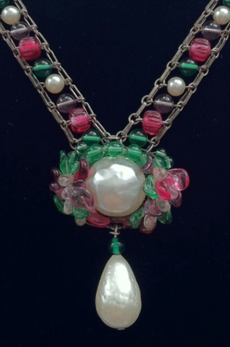 LOUIS ROUSSELET Pendant Necklace ca.1940