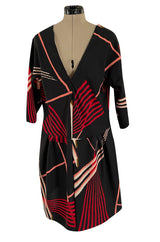 Fall 2007 Marni Black & Red Graphic Pattern Dress w V Neck That Can be Worn Back or Front