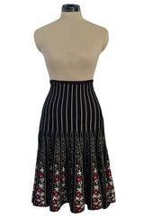 Gorgeous Fall 2000 Azzedine Alaia Documented Flared Stretch Knit Floral Pattern Skirt