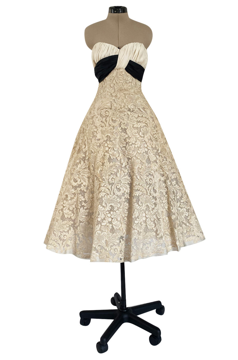 Exceptional Spring 1956 Pierre Balmain Haute Couture Strapless French Alencon Lace & Silk Organza Dress