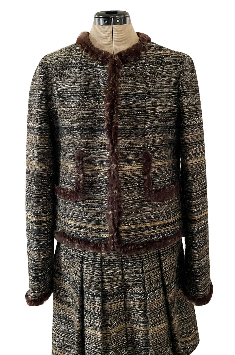 Stunning Fall 2005 Chanel Metallic Silk Mohair Fur Trimmed Tweed Jacke –  Shrimpton Couture