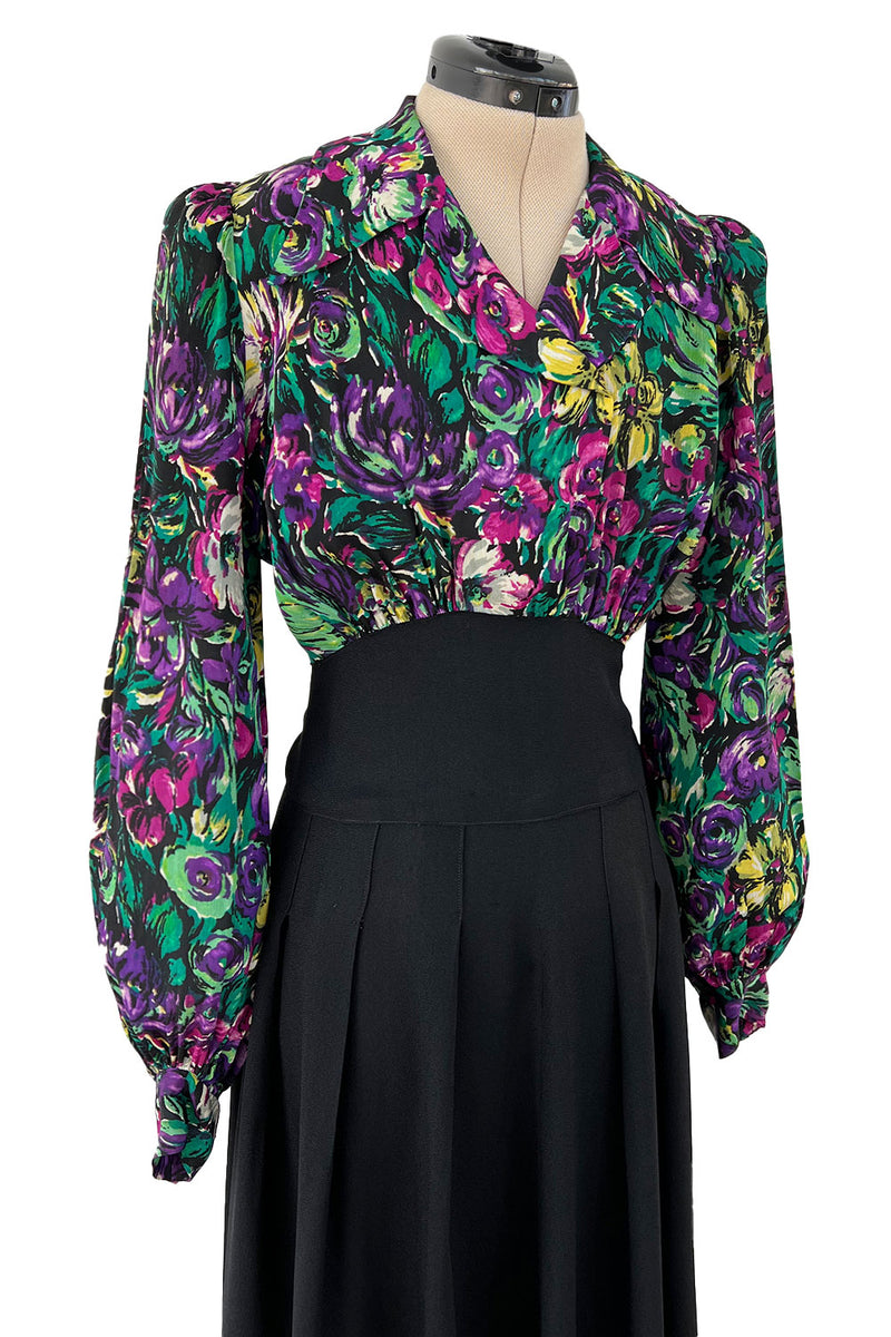 Chic 1930s Silky Rayon Vibrant Floral Printed Dress w Flared Black Crepe Skirt