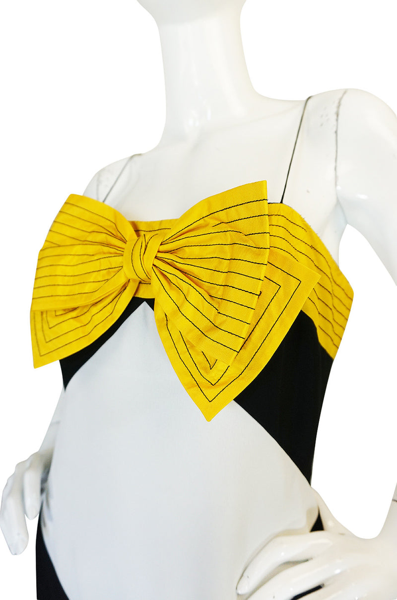 Graphic 1980s Bill Blass Black & White Diamond Bow Dress