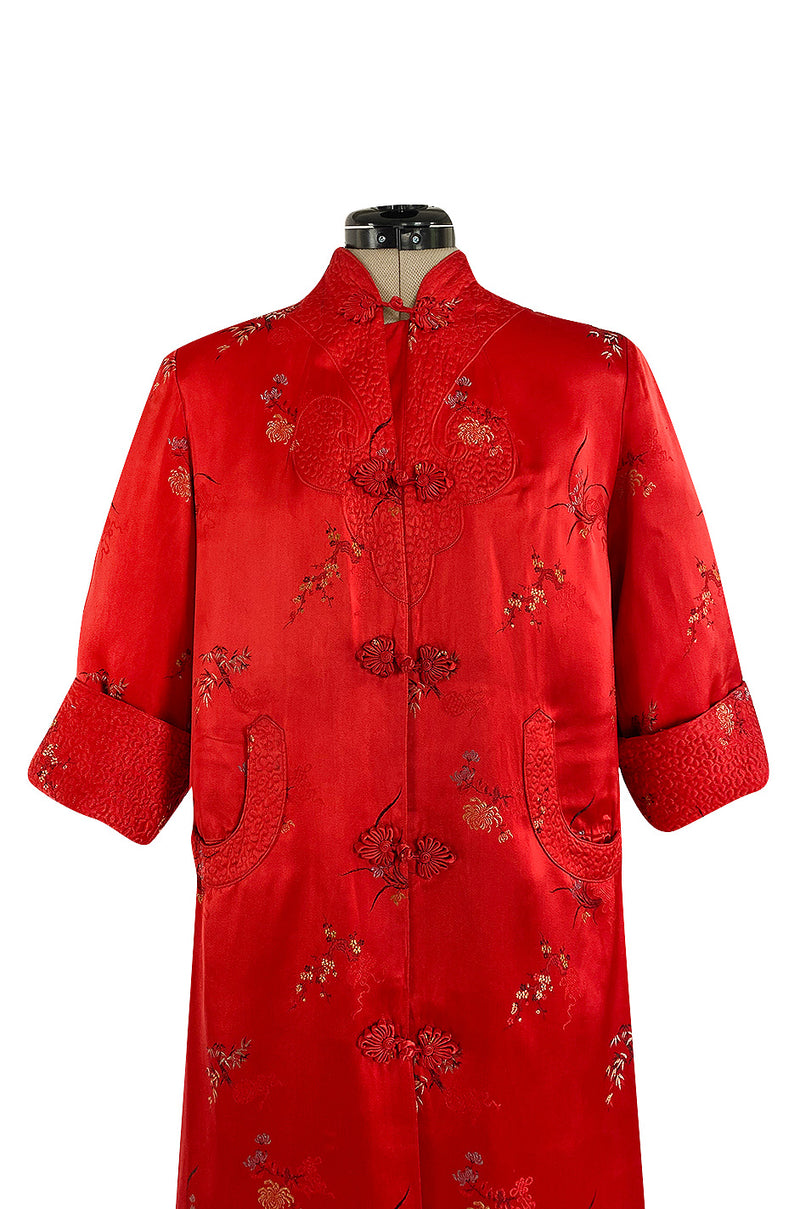 Gorgeous 1950s Red Silk Embroidered Asian Evening Coat w Top Stitched Cuffs & Collar