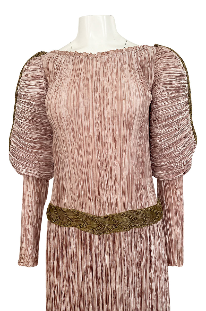 Spring 1984 Mary McFadden Dusky Pink & Gold Pleated Juliet Sleeve Dress