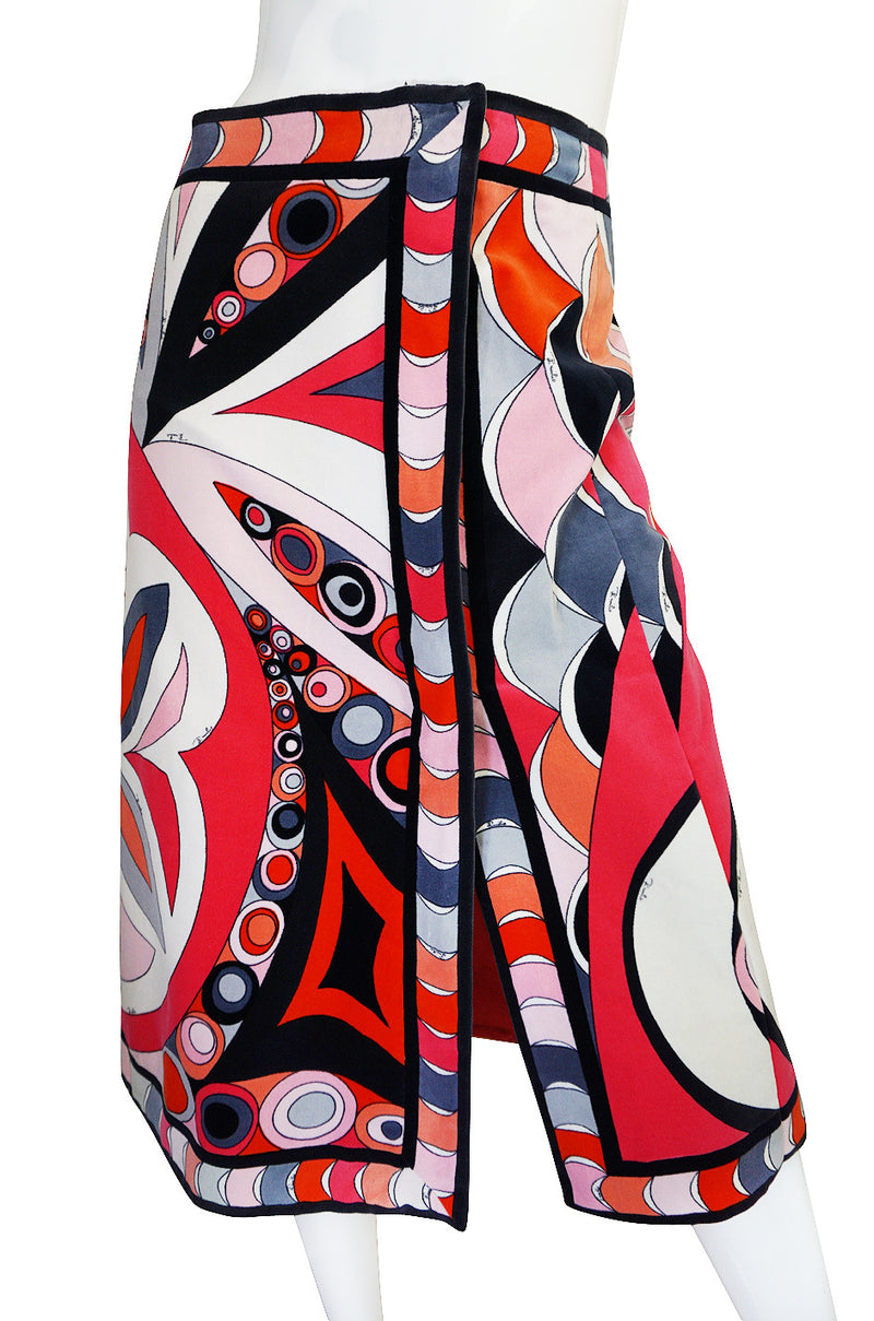 1960s Beautiful Velvet Coral Pucci Jacket & Skirt