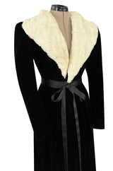 Exceptional 1920s I Magnin Inky Black Velvet Coat w Extravagant White Ermine Collar
