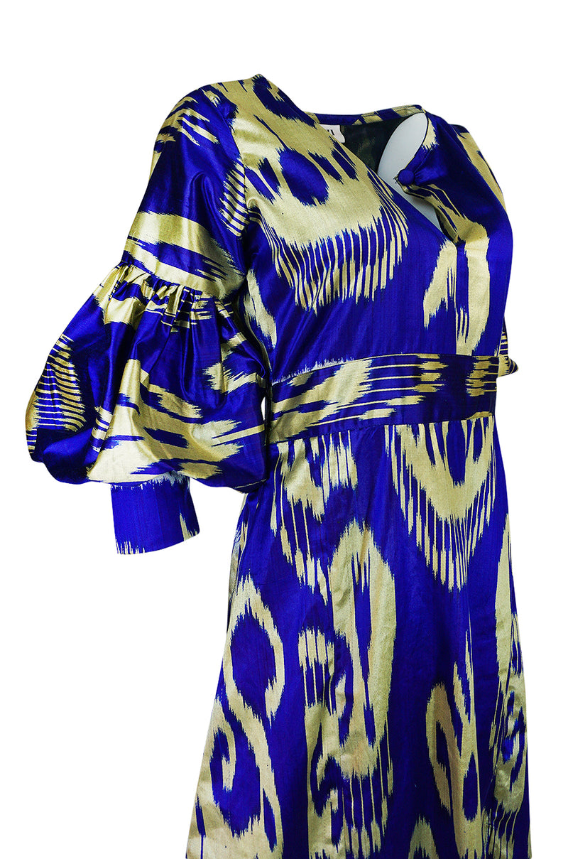 Recent Zazi Vintage Silk Ikat "Madhu" Bliue & Gold Caftan Dress