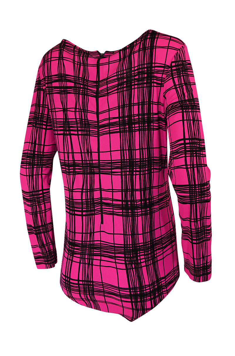 1970s Mr. Dino Pink Graphic Print Jersey Body Suit & Skirt Set