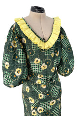 Prettiest 1930s Green Floral Print Bias Cut Silk Crepe w Yellow Collar & Original Belt