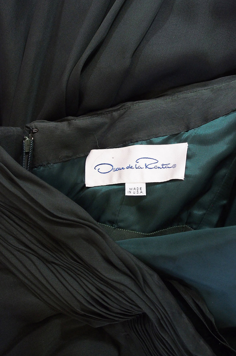 1980s Green Silk Chiffon Oscar De La Renta Gown