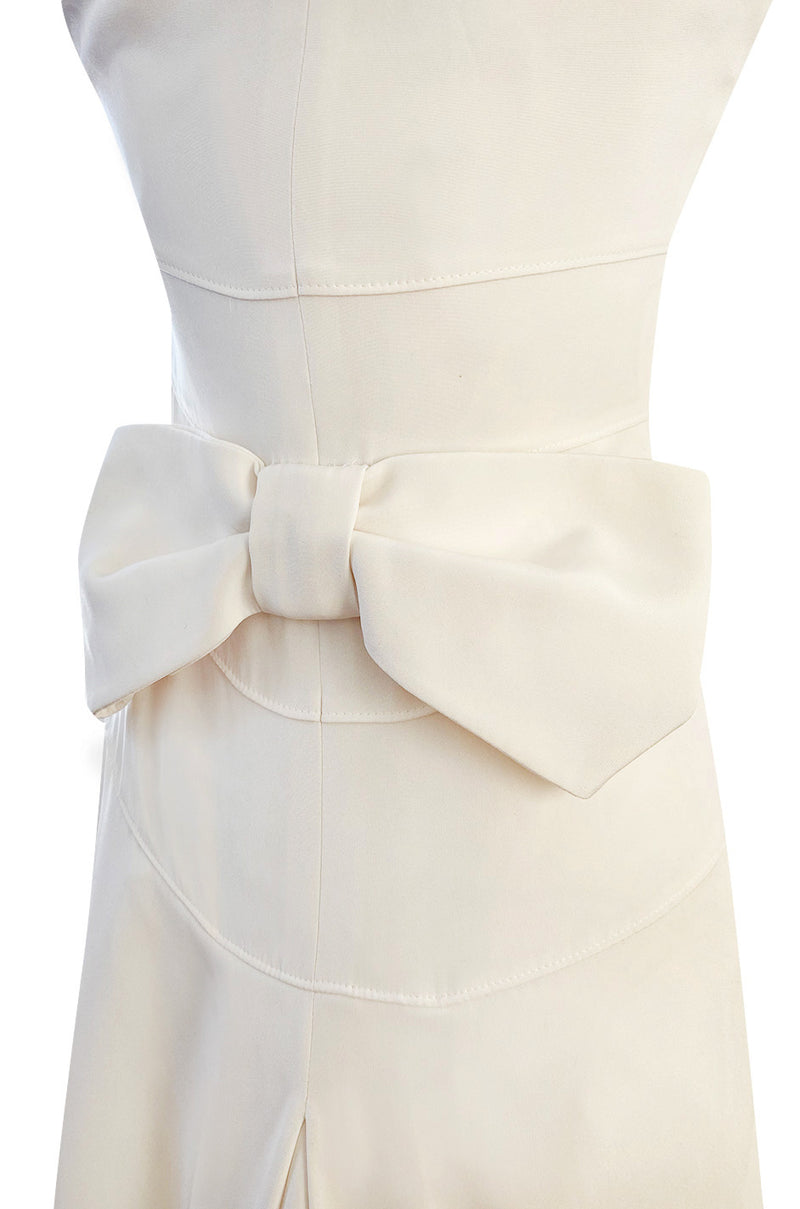 Recent Valentino Ivory Strapless Fitted Bodice Silk Wedding Dress w Train & Back Bow