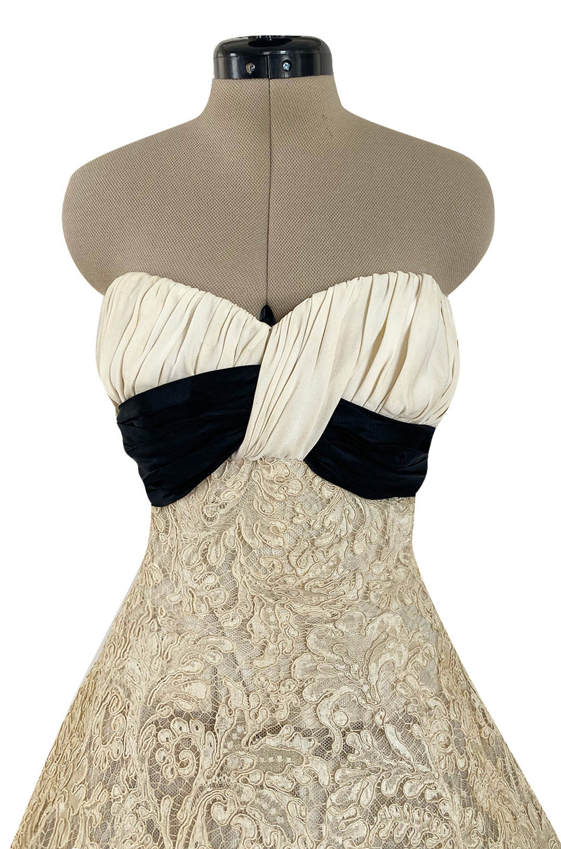 Exceptional Spring 1956 Pierre Balmain Haute Couture Strapless French Alencon Lace & Silk Organza Dress