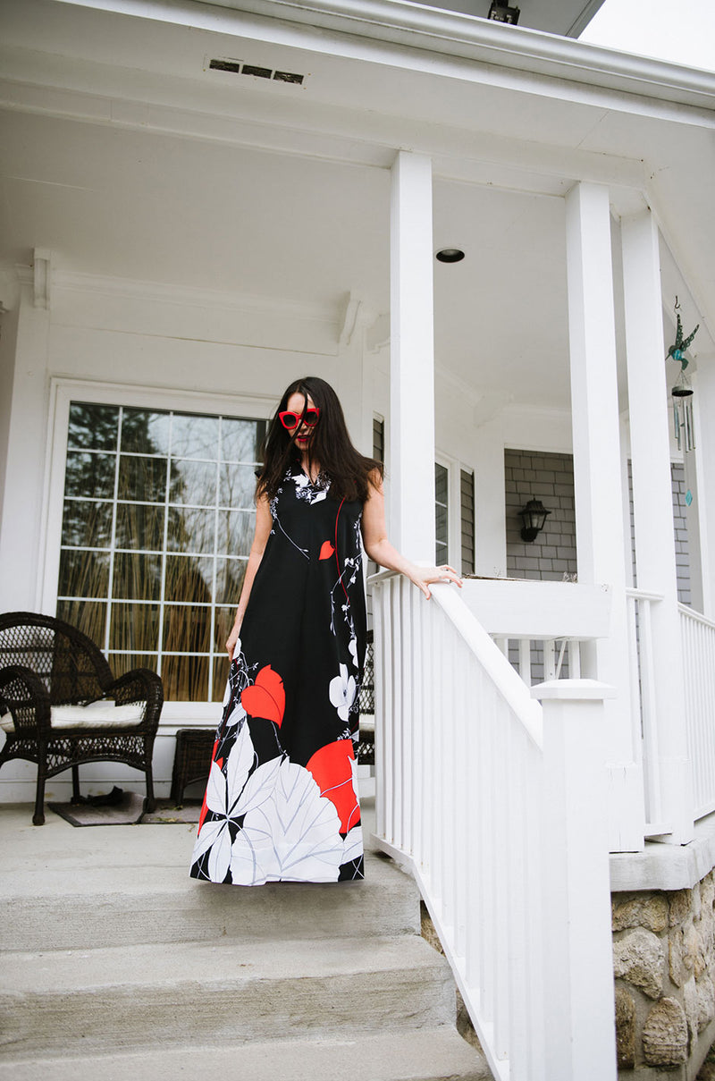 1970s Malama Hawaii  Bright Red Floral Jersey Black Dress