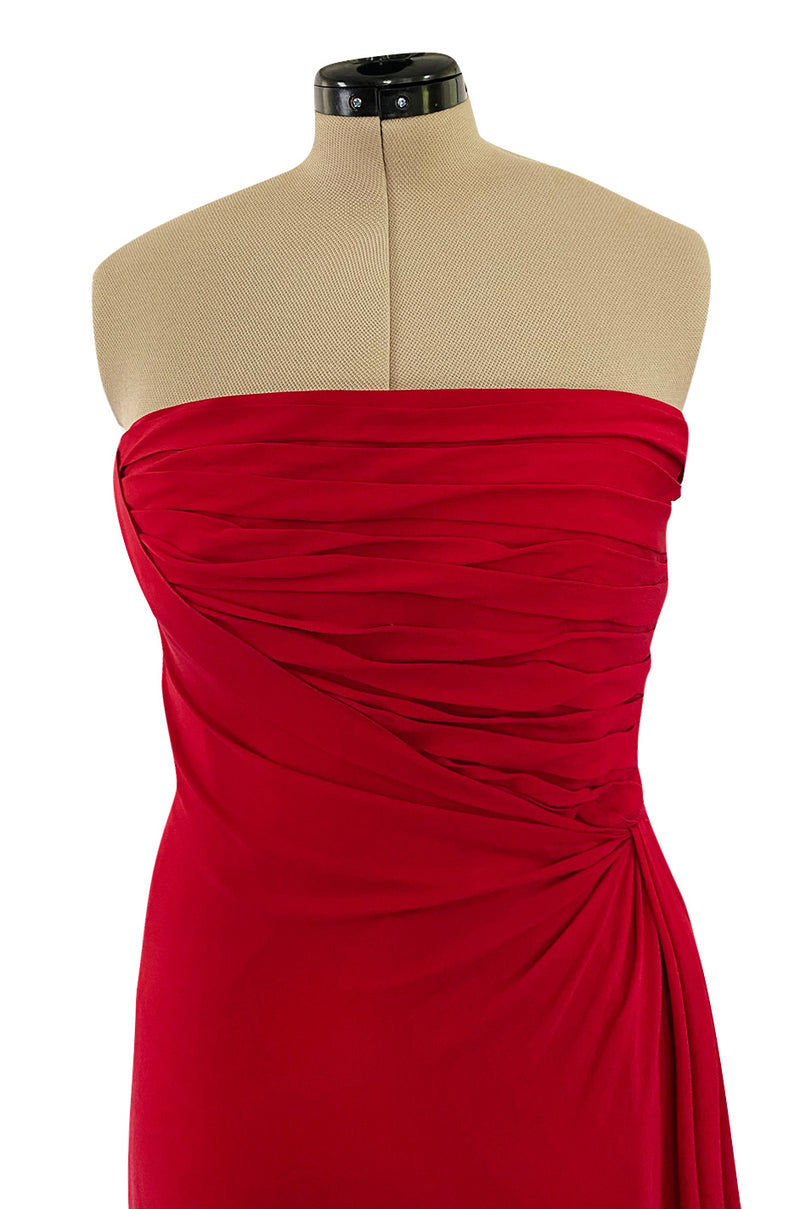 2010s Valentino Strapless Stretch Silk Crepe Dress w Gathered Bodice &   Shrimpton Couture