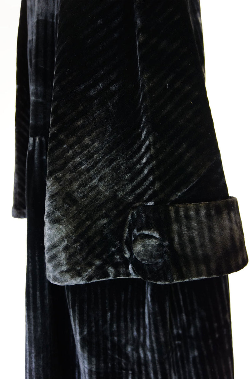 Teens/Early 1920s Velvet Flapper Coat