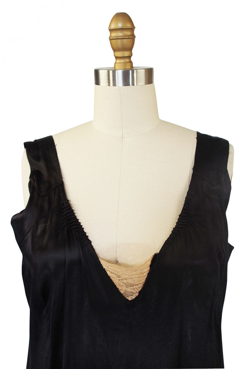 1920s Incredible Lace Bead & Sequin Gown