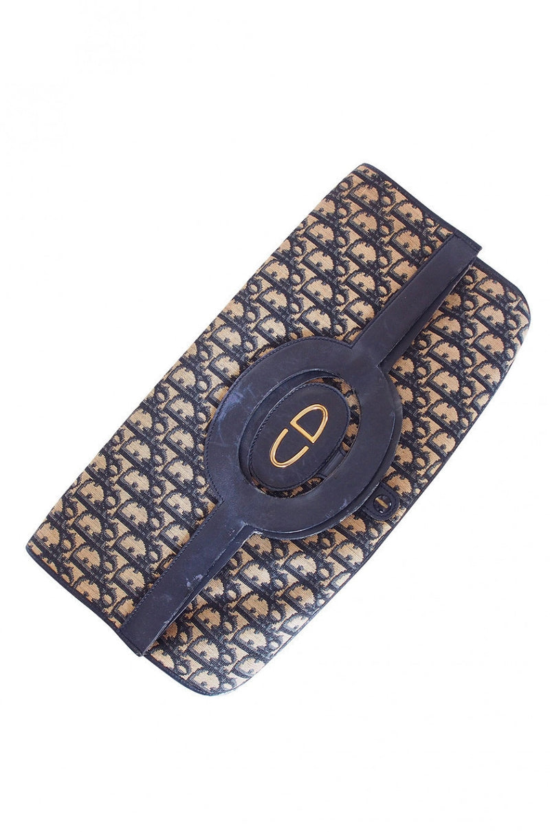 Vintage dior clutch hotsell sex and the city