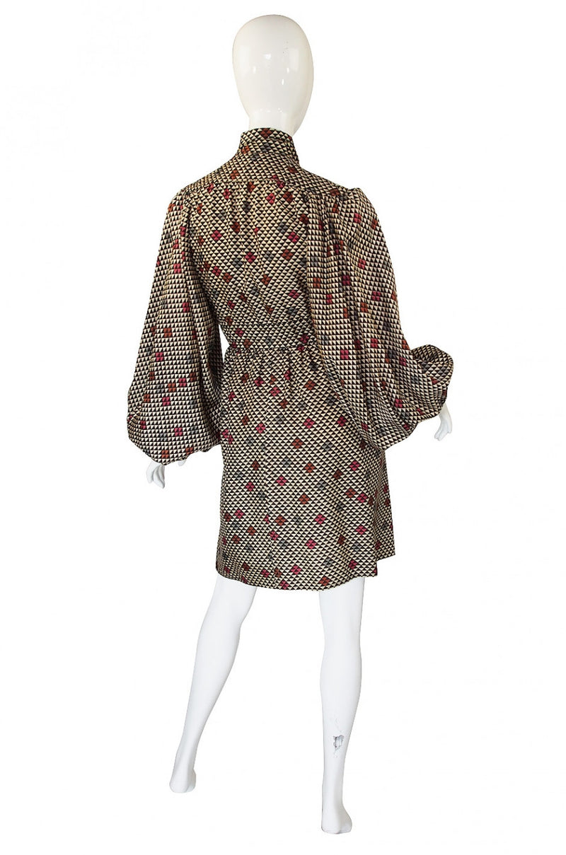 1970s Jean Varon Balloon Sleeve Dress