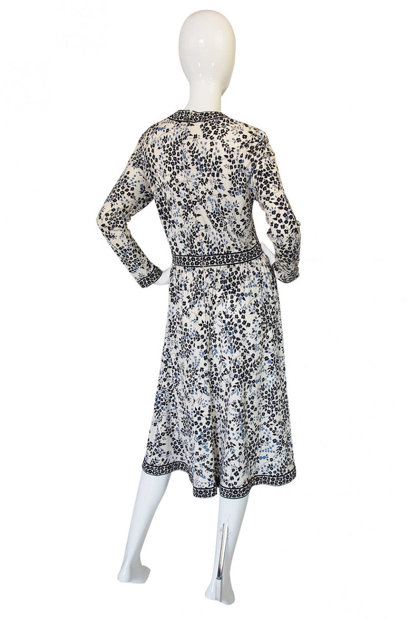 1970s Bessi White & Blue Print Dress