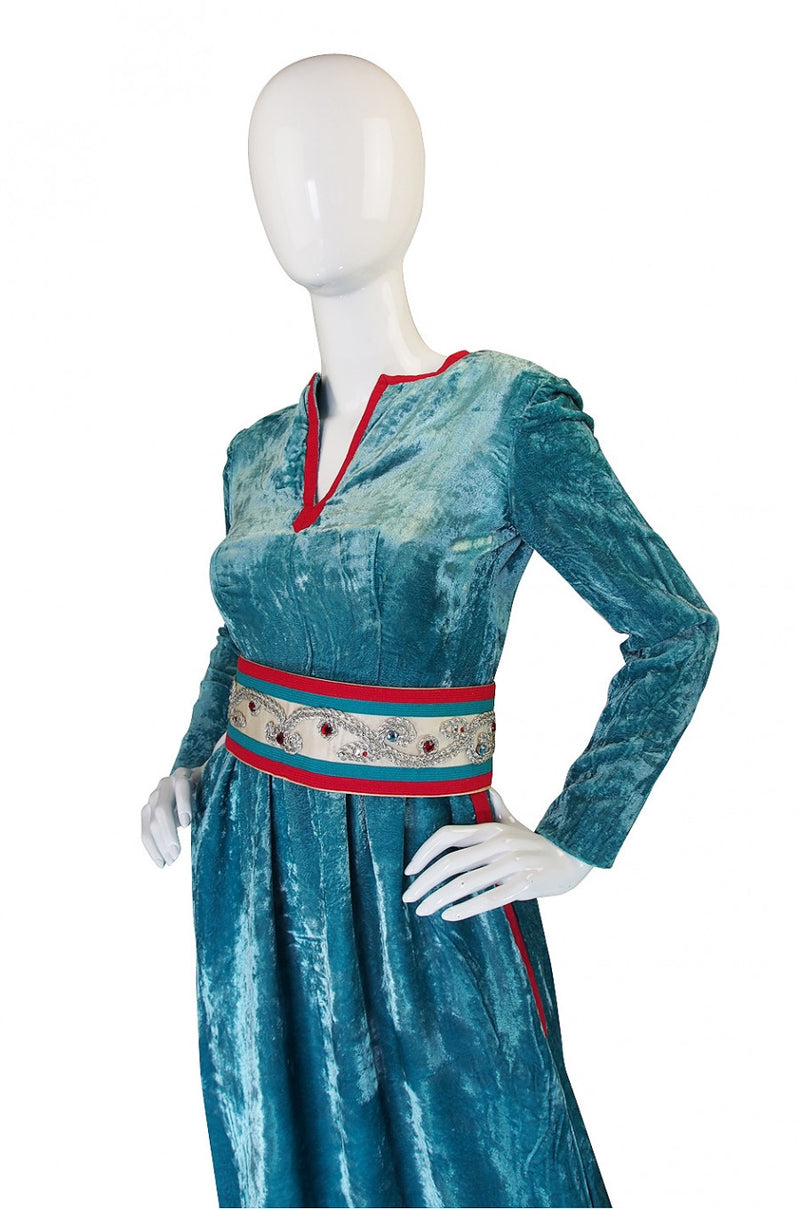 1960s Jeweled Belt Oscar De La Renta Museum Dress
