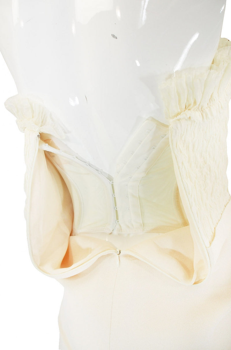 Spring 2008 Giambattista Valli Strapless Ivory Fitted Dress