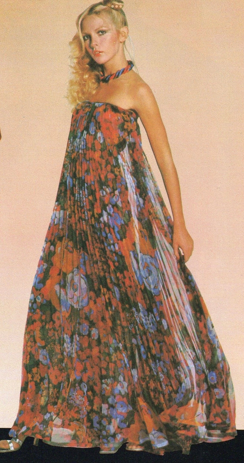 Incredible Spring 1977 Jean Patou by Angelo Tarlazzi Plunging Bronze Silk Lame Metallic Pleat Dress
