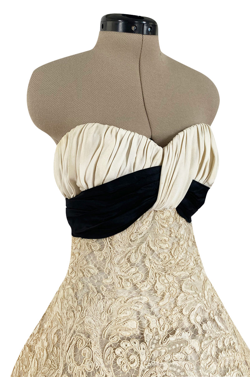 Exceptional Spring 1956 Pierre Balmain Haute Couture Strapless French Alencon Lace & Silk Organza Dress