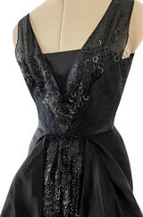 Resort 2009 Valentino Runway Black Silk Chiffon & Organza Dress w Black Ring Paillette Detail