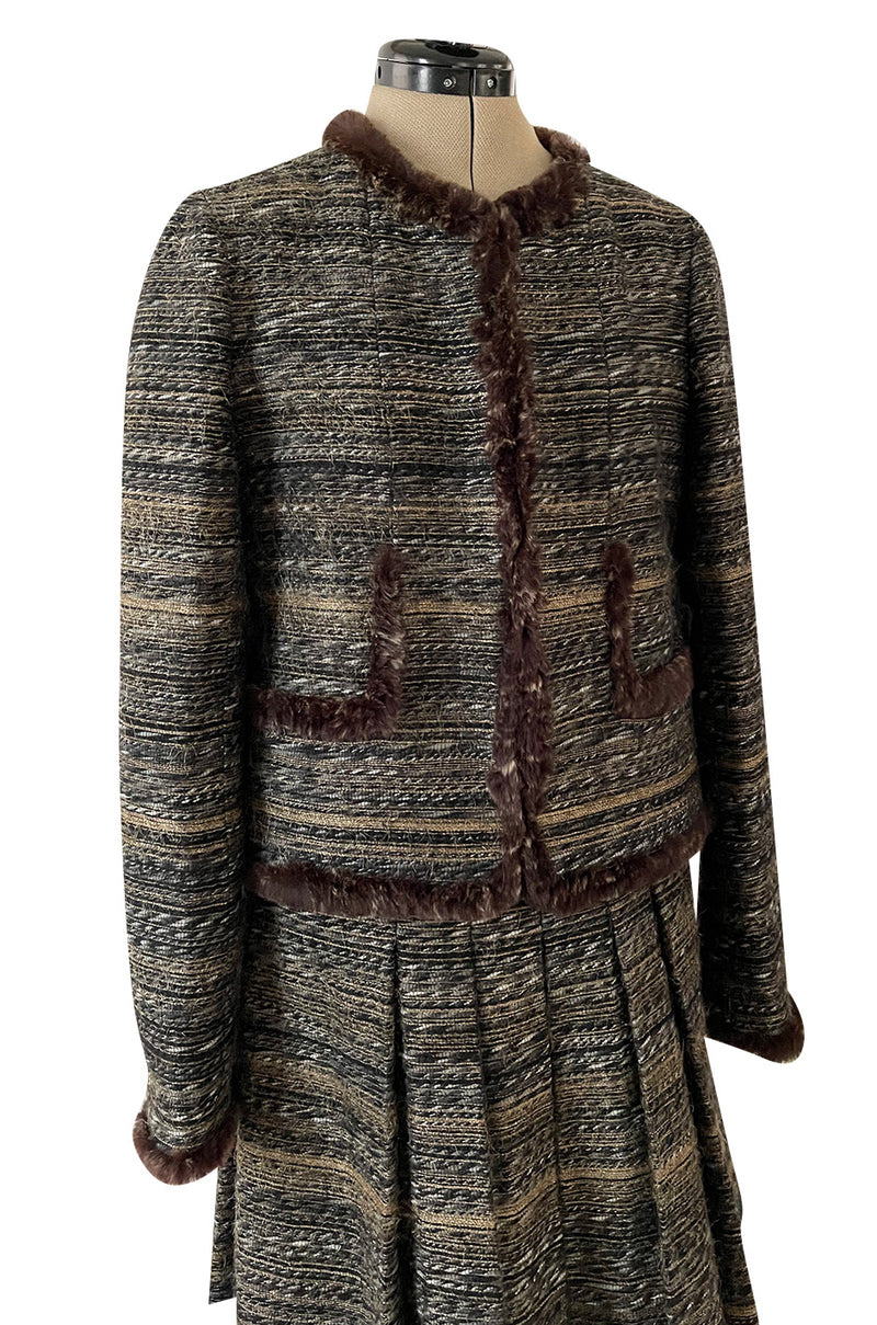 Stunning Fall 2005 Chanel Metallic Silk Mohair Fur Trimmed Tweed Jacke –  Shrimpton Couture