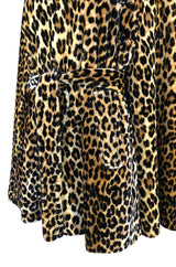 1960s Unlabeled Leopard Printed Faux Fur Velveteen Belted Cape