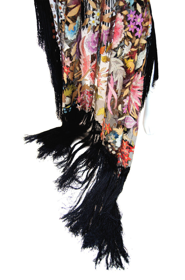 1920s Spanish Floss Lace Silk Shawl