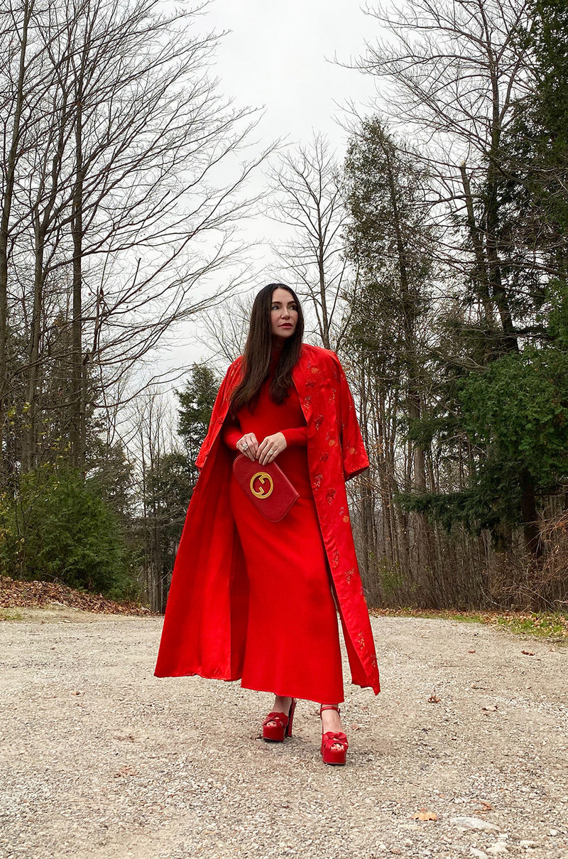 Gorgeous 1950s Red Silk Embroidered Asian Evening Coat w Top Stitched Cuffs & Collar