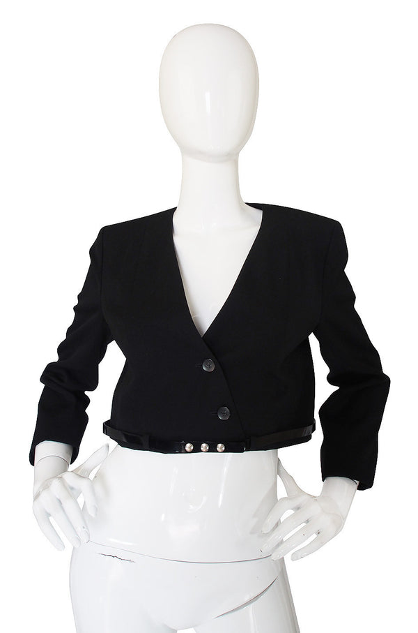 c2000 Chic Little Black Cropped Chanel Jacket & Belt