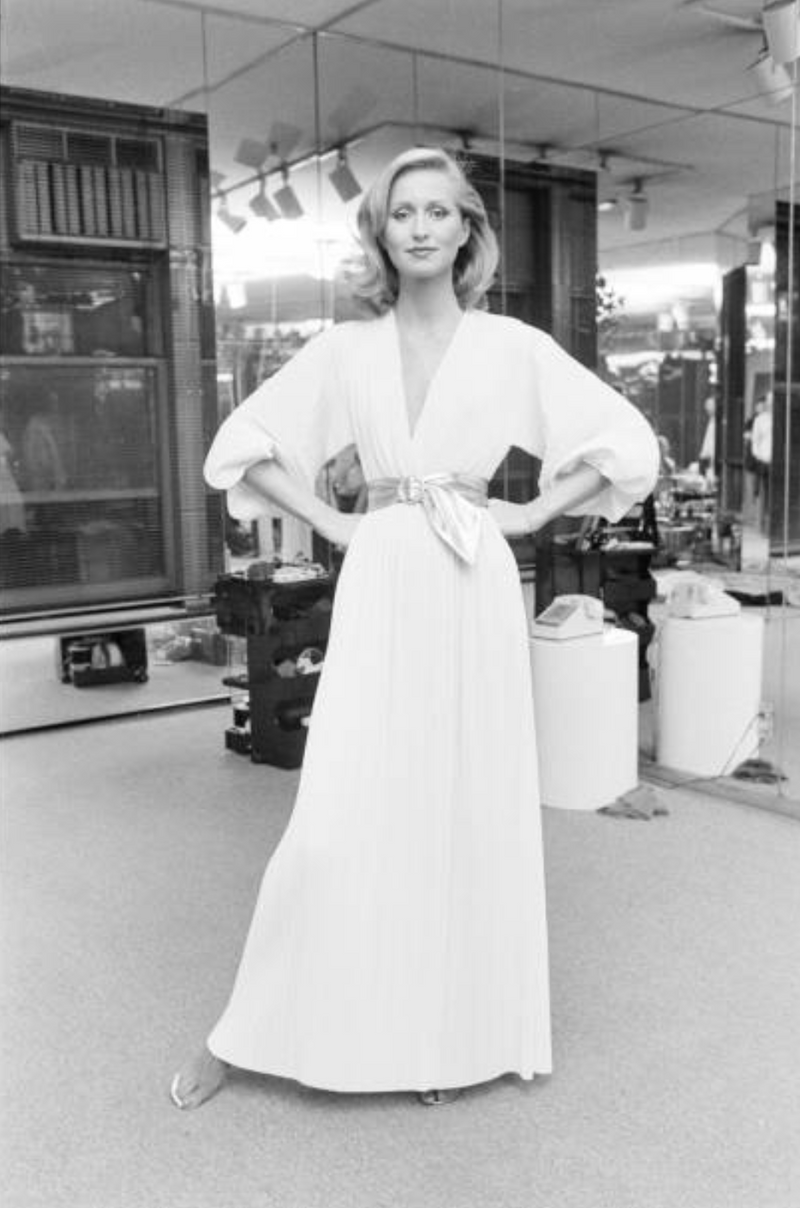 Incredible Spring 1978 Halston Plunged & Pleated White Wrap Silk Chiff – Shrimpton Couture