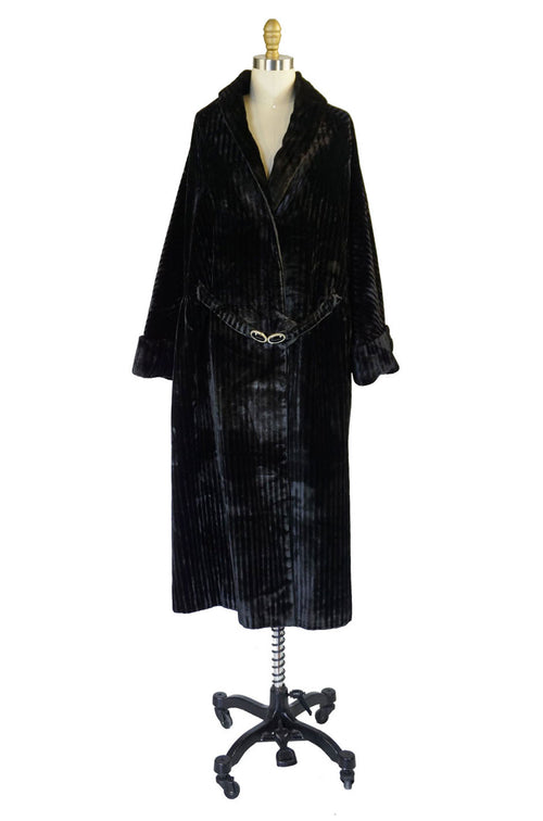 Teens/Early 1920s Velvet Flapper Coat