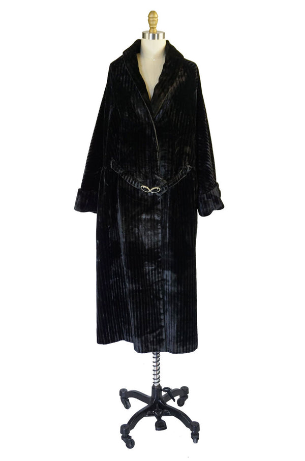 Teens/Early 1920s Velvet Flapper Coat