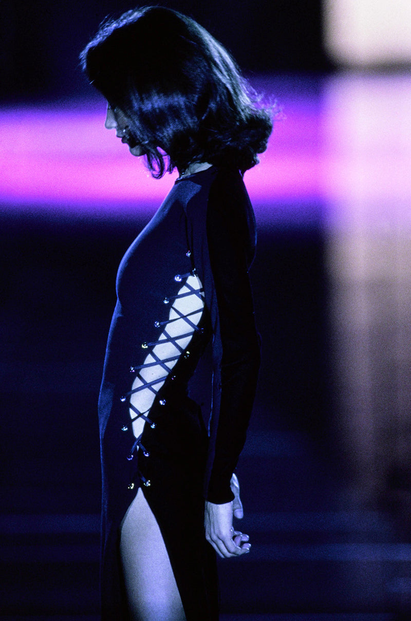 Fall 1991 Gianni Versace Couture Laced Up Sleeve Corset Dress Shrimpton Couture Fall 1991 Gianni Versace Couture Laced Up Sleeve Corset Dress Shrimpton Couture