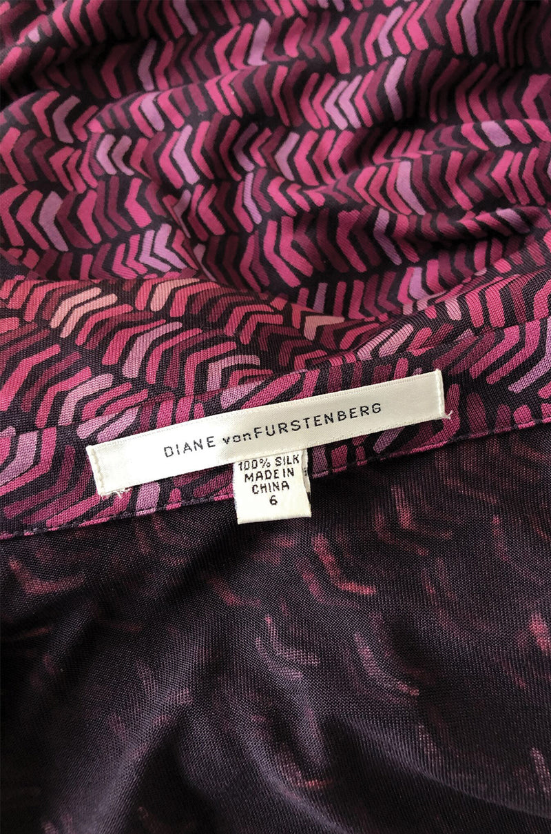 Early 2000s Diane von Furstenburg Purple Print Silk Jersey Wrap Dress Shrimpton Couture Early 2000s Diane von Furstenburg Purple Print Silk Jersey Wrap Dress Shrimpton Couture
