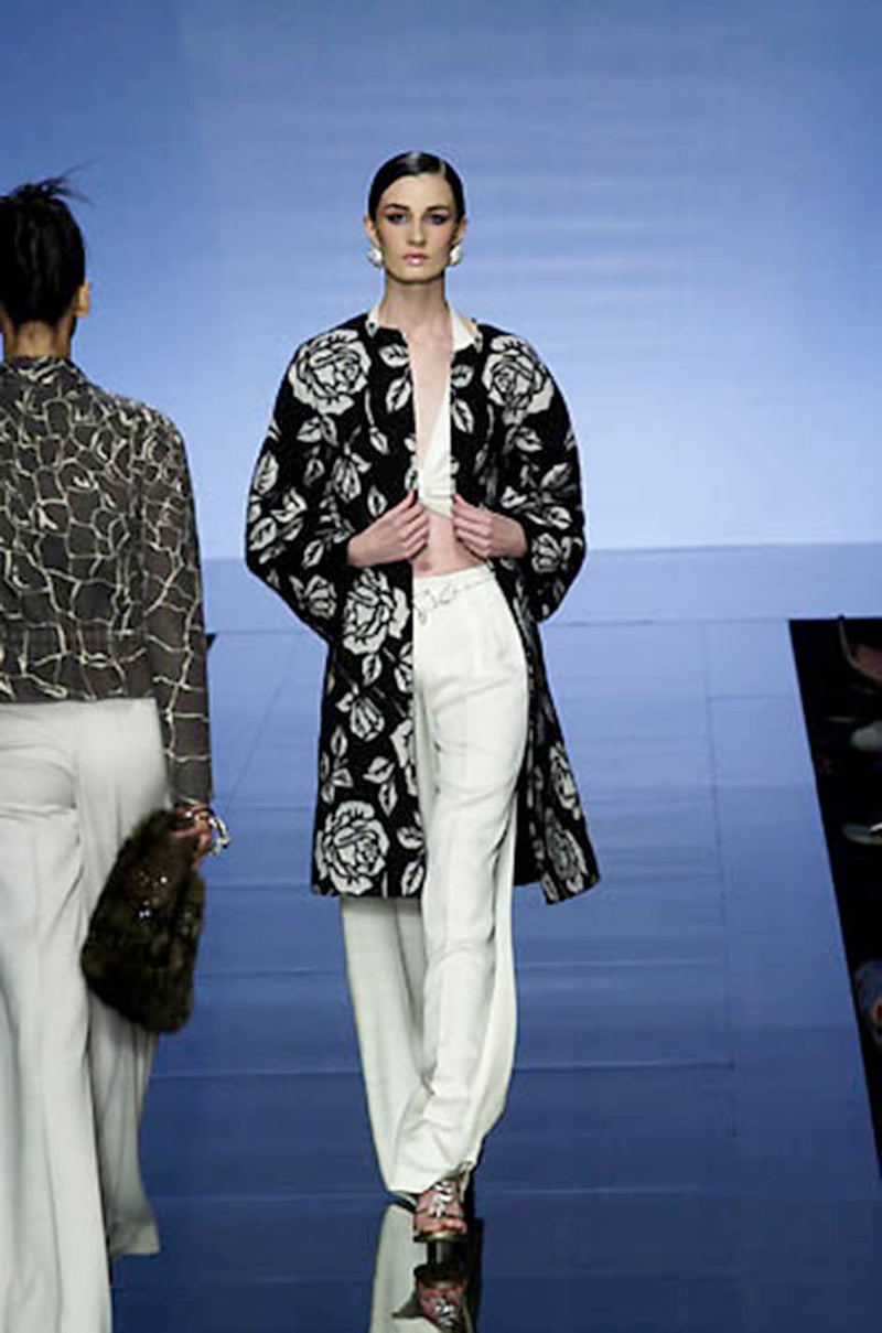 Fall 2000 Valentino Custom Made Haute Couture White Floral Silk Brocade Evening Coat