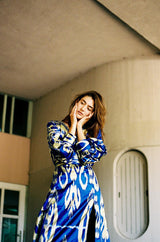 Recent Zazi Vintage Silk Ikat "Madhu" Bliue & Gold Caftan Dress